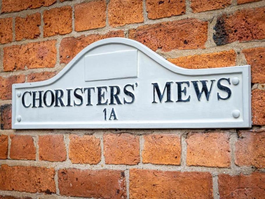 Choristers Mews: Luxury Cottage A Stones Throw From The Cathedral! Лінкольн Екстер'єр фото